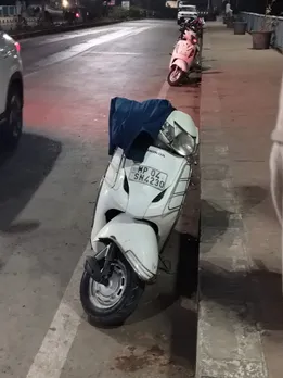 bhopal hemant suicide scooty bhadbhada pul