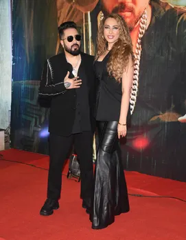 Mika Singh With Lulia V Vantur