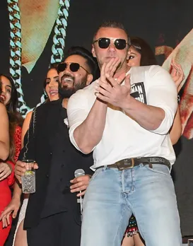 Mika Singh With Sohil Khan