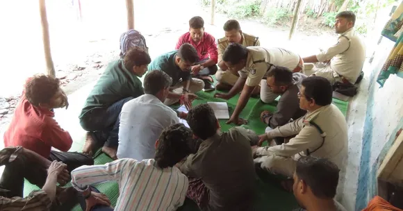 Through collaborative efforts between the local volunteers and the Forest Department, the tiger populations are protected while letting the locals co-exist