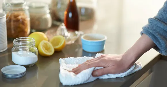 Easy kitchen cleaning hacks