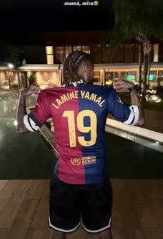 Neymar Wearing Lamie Yamal Jersey