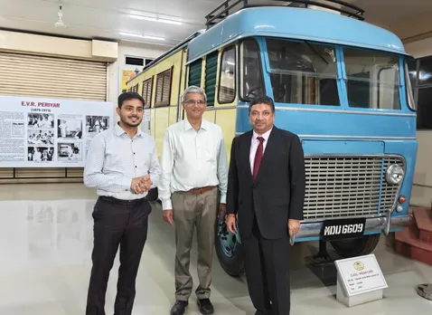 Periyar campaign bus PTR 2