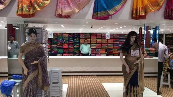 2 dadar saree shops