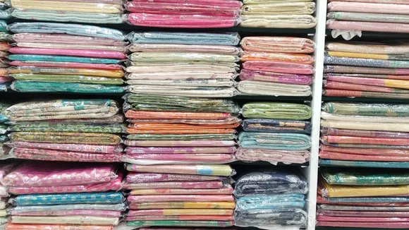7 dadar saree shops