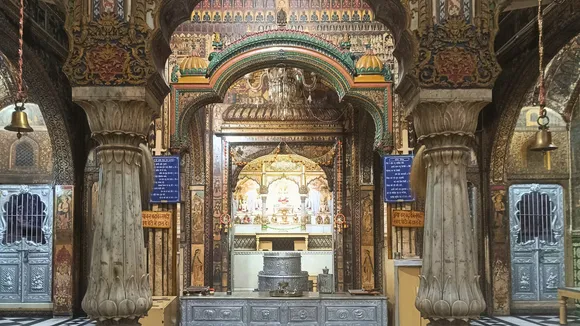 jaintemplesofolddelhi