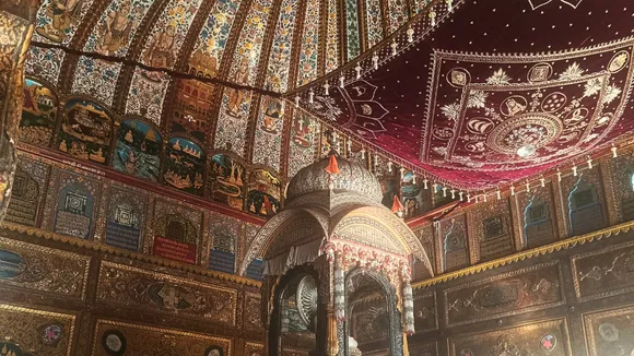 jaintemplesofolddelhi