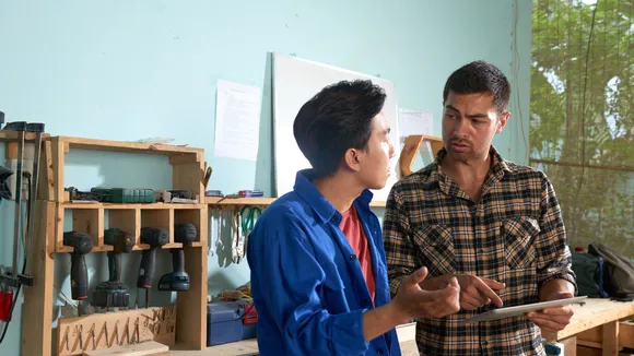 Sibling Entrepreneurs (7)