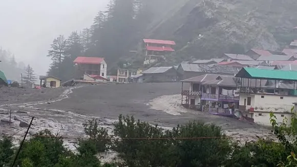 Local Samosa FI northindiafloods
