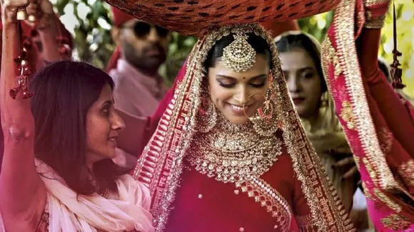 Bridal Entry Chadars (1) (2)