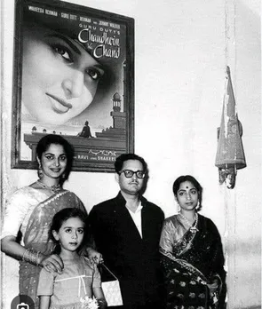 WhatsApp ImaWaheeda Rehman, Guru Dutt, Geeta Dutt and Baby Farida at premiere of Chaudhvin Ka Chaand (1960)ge 2025-07-09 at 3.20.41 PM