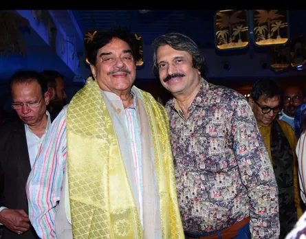 Mega-Star M.P. Shatrughan Sinha with sr journalist Chaitanya Padukone