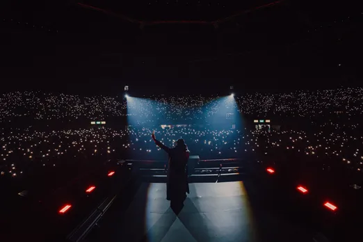 Himesh Reshammiya Turns the Stadium into a Nightclub Leaves Over 30 000 Fans Spellbound (12)