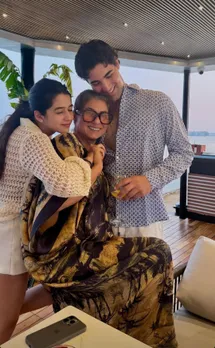 akshay-kumar-and-twinkle-khanna-celebrate-christmas-and-new-v0-2utv27gnfy9e1