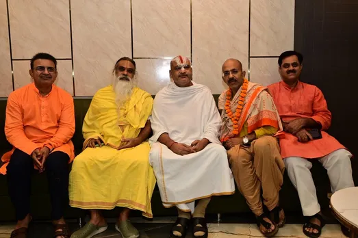 Samrat Cinematics Holds Special Screening of  Ajey The Untold Story of a Yogi in Ayodhya for Saints and Spiritual Leaders (3)