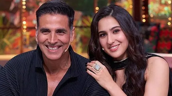When Akshay feed garlic to Sara