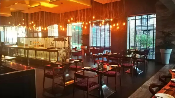 ಿFIVE STAR RESTAURANTS