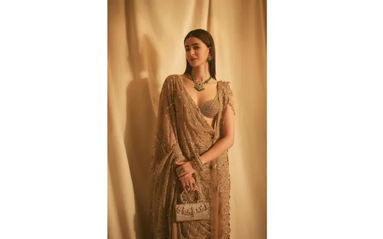 Ananya Pandey Inspired Golden Saree For Womens