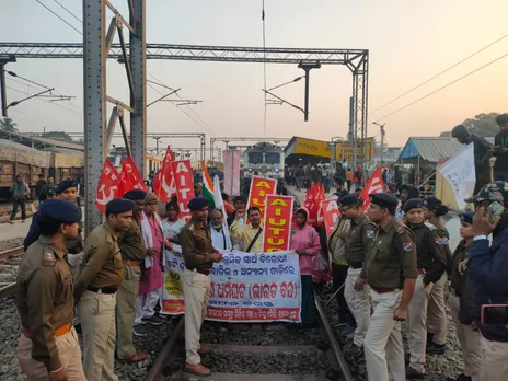 00108d03-f1dc-4df8-bb07-30e725bf8f47