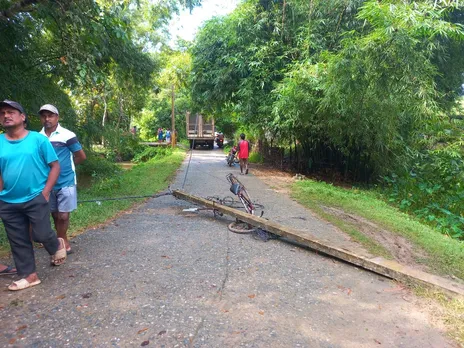 Class 9 student seriously injured after falling on electric pole