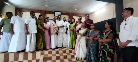 chandramohanan honoured-2