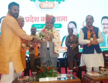 bjp-rajsthan-prabhari-radhmohan-das-agrawal-workshop-protest