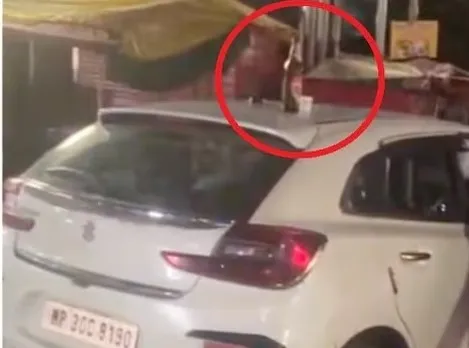 doctor saraab party in gate