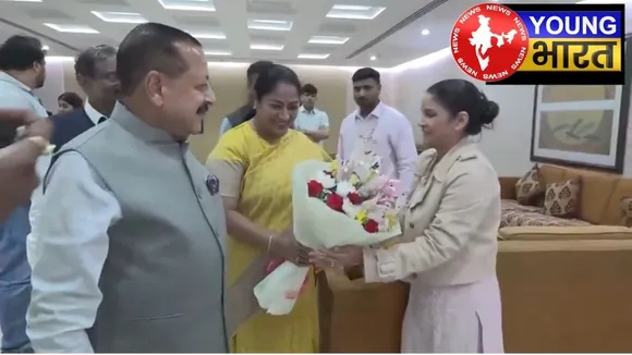 Shubhanshu Shukla wife in Delhi