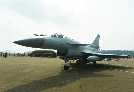 10c j fighter jet