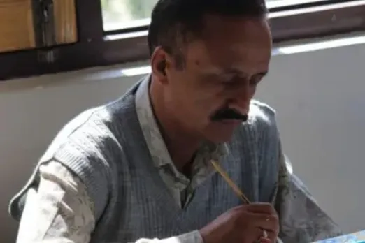 Meet Maqbool Jan Award-winning paper mache artist from Kashmir