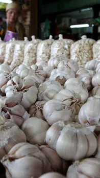 How to Identify Chinese Garlic in the market12