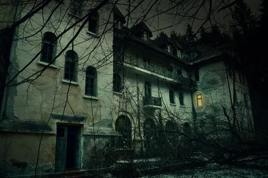 Here are some haunted places in Kashmir that give you sleepless night