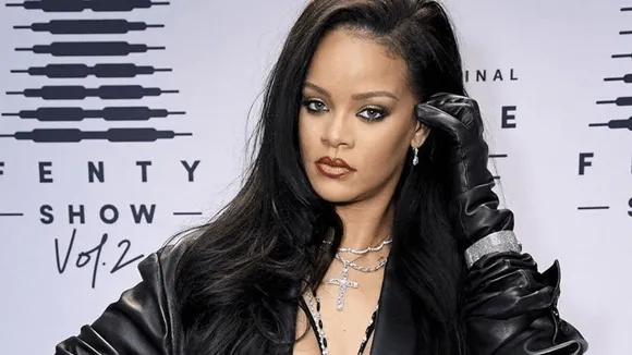 Rihanna tweets on farmers' protests, Kangana Ranaut calls her 'fool