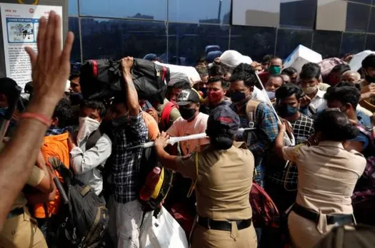 Maharashtra: Workers start returning home after declaration of Section-144