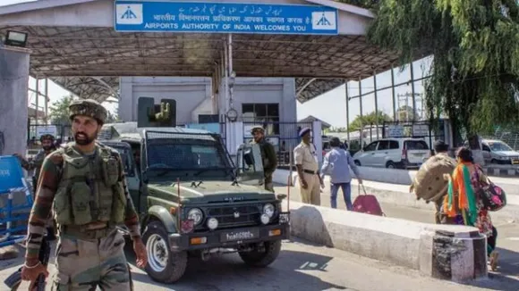 Two Kashmiri girls with Army personnel held at Srinagar airport 