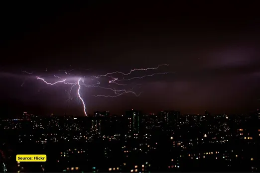 907 deaths in a year due to lightning in India