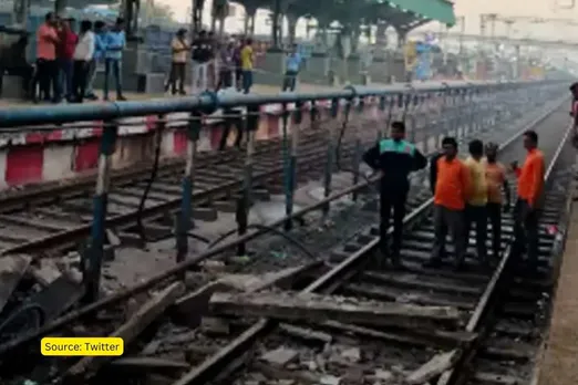 chandrapur footover bridge collapse