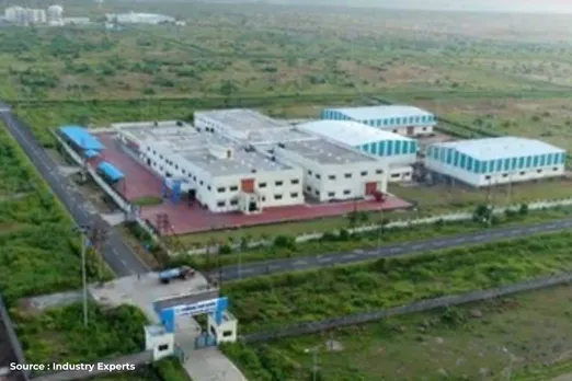 What are plastic parks that India is developing at 10 locations?
