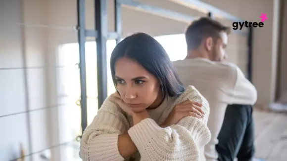 How to Help Someone Feeling sad: 18 Effective Tips
