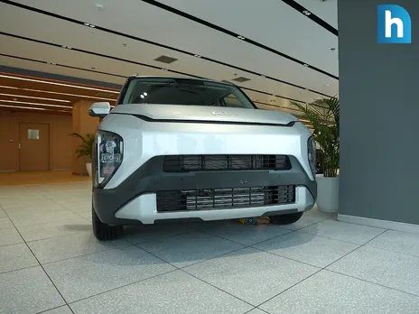 missing car features