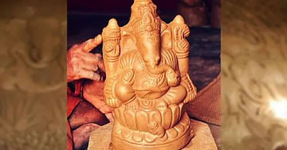 इस गणेश चतुर्थी पर करे पर्यावरण की रक्षा भी और एक घायल हाथी की सहायता भी