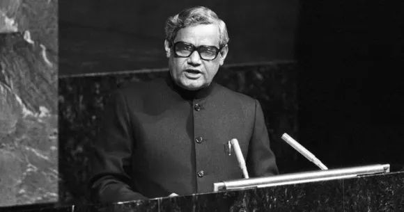वो वाकये जहाँ अटल जी की हाज़िर जवाबी ने कर दी सबकी बोलती बंद!