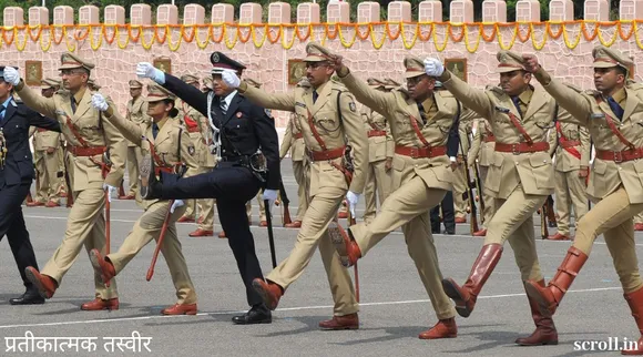 इस शख्स ने बदली गाँव की तस्वीर, अब हर घर में है आइएएस, आइपीएस और कई सरकारी अफ़सर!