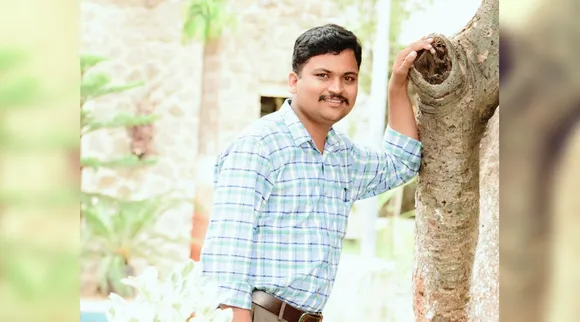 पीएचडी कर चुके इस युवक ने सोशल मिडिया के ज़रिये की देश के किसानों को जोड़ने की अनोखी पहल!
