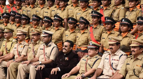 उत्तर-प्रदेश: महज़ 75 परिवारों के इस गाँव के हर घर में हैं एक आईएएस या आईपीएस अफ़सर!