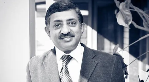 1 लाख रूपये की हार्ट सर्जरी को मुफ़्त में 30 ग़रीब मरीज़ों तक पहुँचा रहा है यह डॉक्टर!