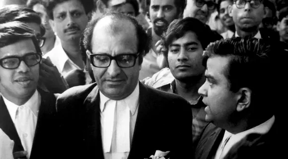 नानी पालकीवाला : वह वकील, जिनकी वजह से आज आपकी बुनियादी ज़रूरते हैं आपके 'मौलिक अधिकार'!