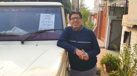 हर साल पहाड़ों पर जाकर हज़ारों लोगों का मुफ्त इलाज करता है यह डॉक्टर!