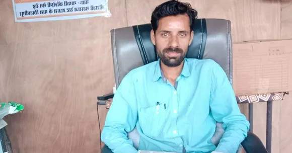 नौकरी छोड़ शुरू किया पशु-आहार व्यवसाय, मिला लाखों का मुनाफ़ा और गाँववालों को रोज़गार