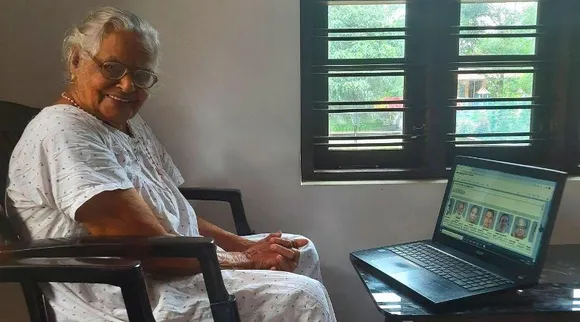 90 की उम्र में लैपटॉप चलाना सीख रही हैं यह दादी, वजह बहुत ही प्यारी है
